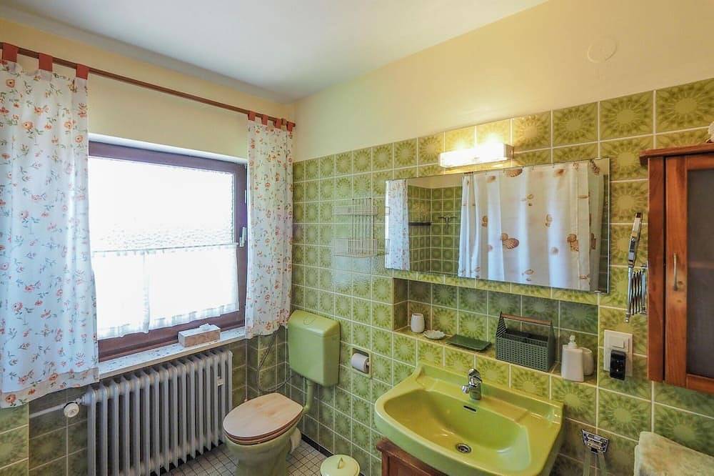Ganze Wohnung, Nice apartment in Grenderich with Wifi in Grenderich, Cochem-Zell