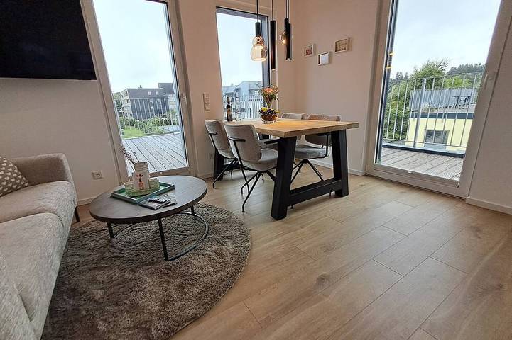 Lodge voor 4 personen, met terras en sauna in Winterberg