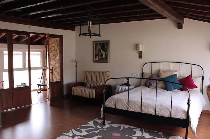 Location de vacances pour 14 personnes, avec jardin et terrasse à Burgos - 2