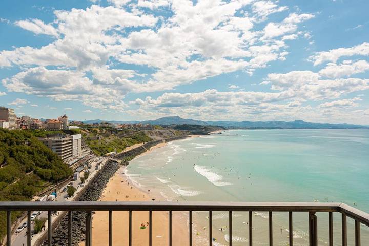 Gîte pour 4 personnes, avec balcon dans Plage du Port-Vieux - 2