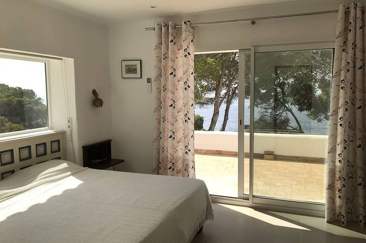 Ferienhaus für 12 Personen, mit Terrasse und Garten in Cala Mondrago - 2