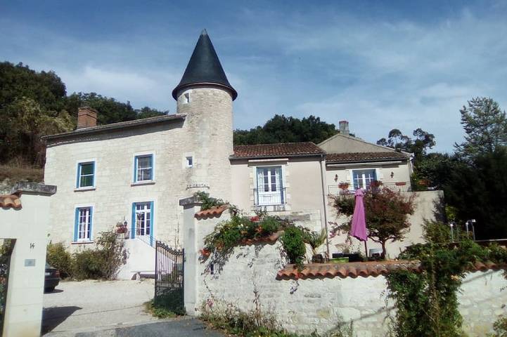 Maison d’hôte pour 2 personnes, avec Jardin et Piscine