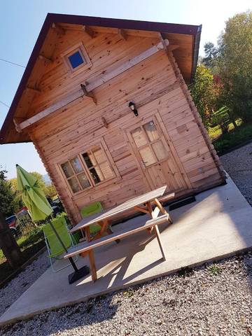 Maison de campagne pour 6 personnes, avec jardin, animaux acceptés à Maisod