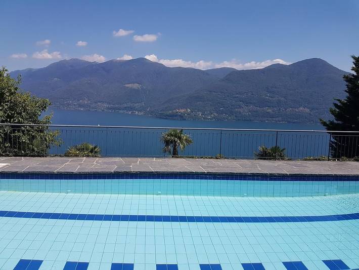 Ferienwohnung für 5 Personen, mit Garten und Balkon in Brissago