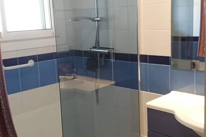 Gîte pour 4 personnes, avec terrasse dans Theatre Galli Sanary Sur Mer - 4