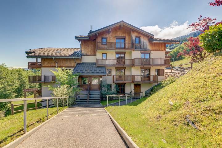 Ferienwohnung für 8 Personen, mit Pool und Terrasse in Französische Alpen - 2