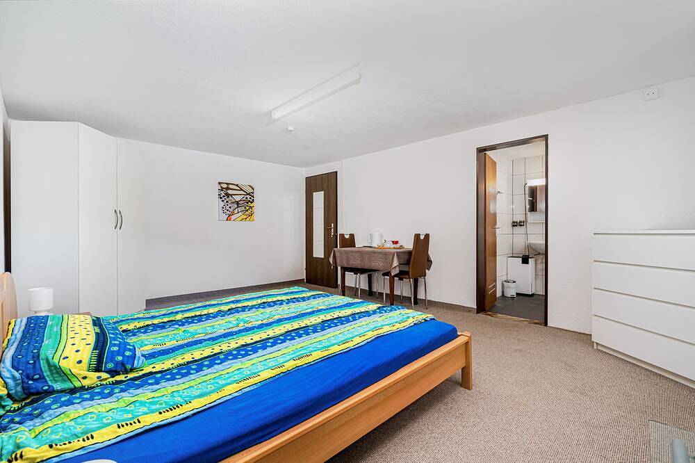 Charming bed & breakfast in delightful Badalona with Ac, Wifi in Badalona, Barcelonès