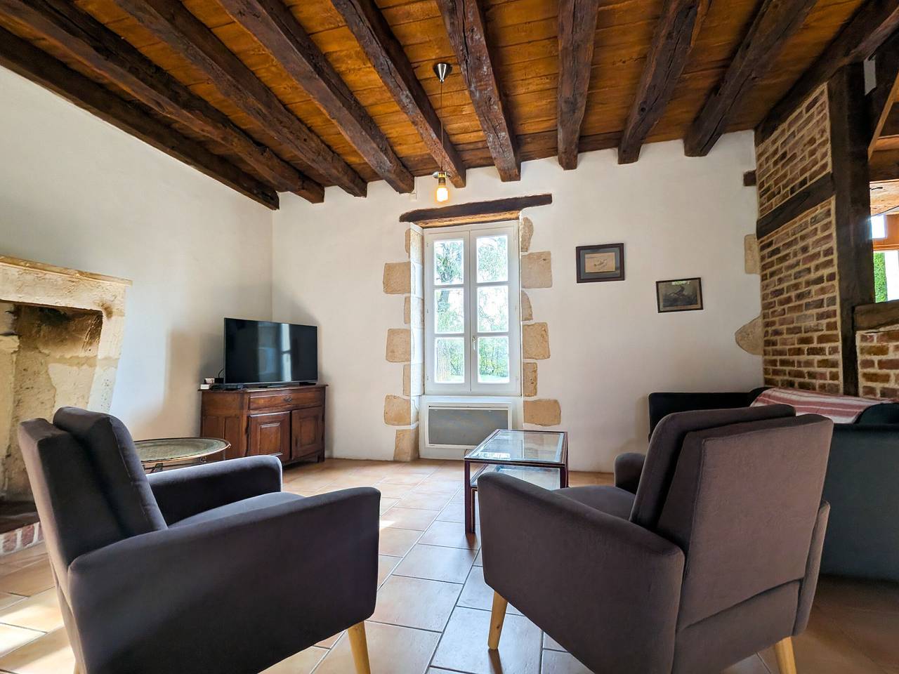 Maison de vacances en Brenne avec piscine partagée, grand jardin et tout confort inclus in Bélâbre, Région de Le Blanc