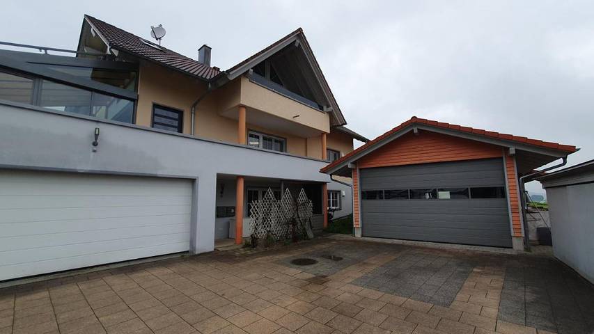 Ferienwohnung für 9 Personen, mit Ausblick und Balkon - 1