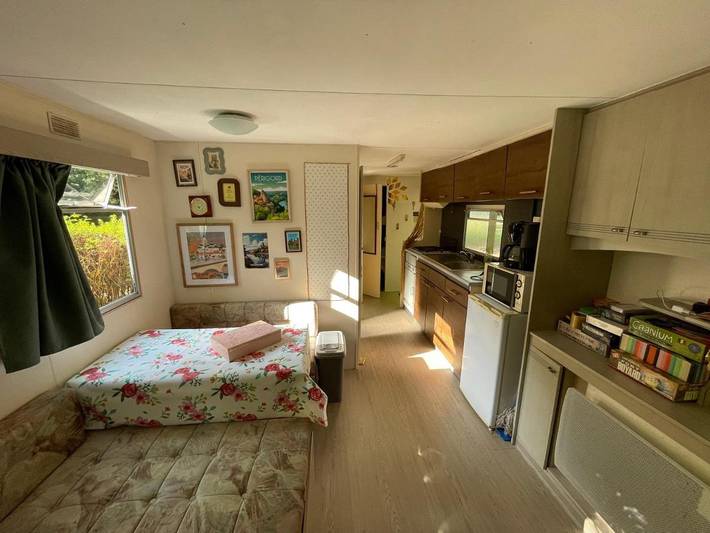 Tente pour 4 personnes, avec Terrasse ainsi que Piscine et Vue