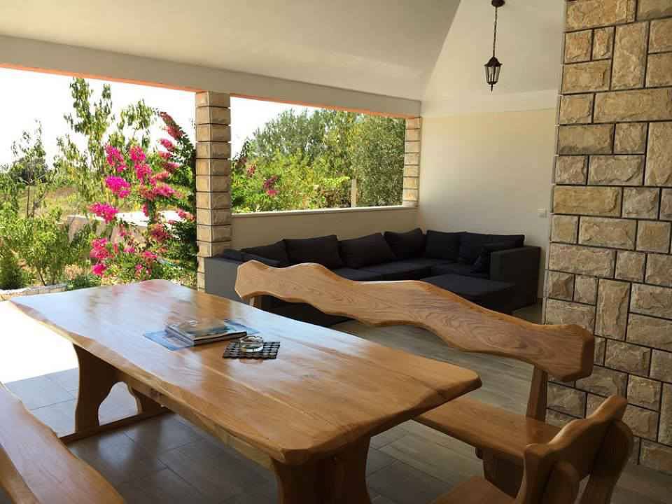 Villa mit Klimaanlage, Terrasse und Außenpool  in Razanj, Šibenik-Knin