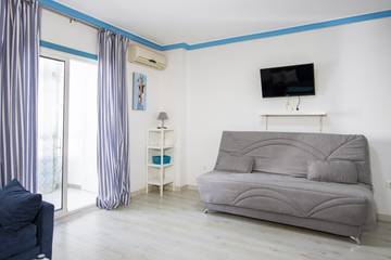 Apartment for 4 People in Torrevieja Centre, Torrevieja, Photo 3