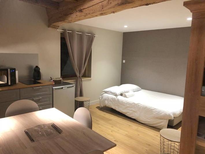 Gîte pour 5 personnes, avec terrasse à Saint-Étienne-des-Oullières - 3