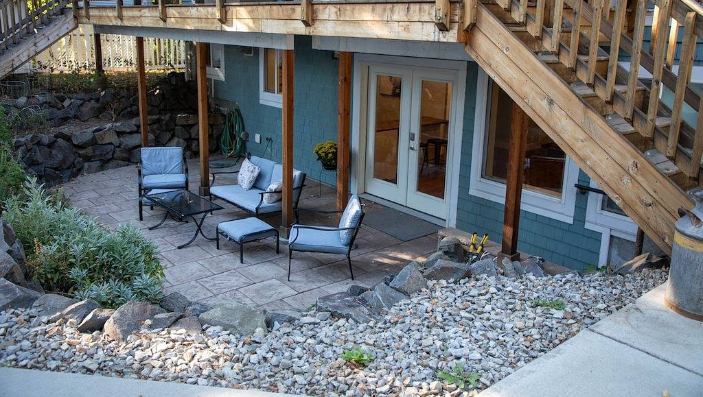 Ganze Wohnung, Neubau in der Innenstadt von Moskau Private Downstairs Apartment für 6 Personen. in Moscow (ID), Latah County