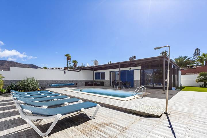 Villa voor 6 personen, met Terras en Tuin in Playa Blanca
