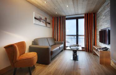 Gîte pour 4 personnes, avec piscine ainsi que balcon et sauna dans Les Arcs