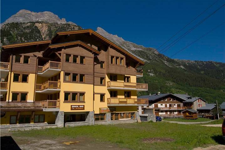 Gîte pour 7 personnes, avec Terrasse dans Office De Tourisme De Pralognan