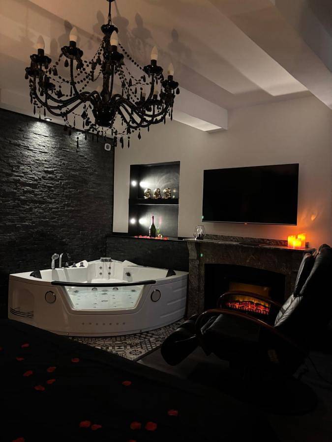 Gîte pour 2 personnes, avec sauna et jacuzzi à Limoux - 2