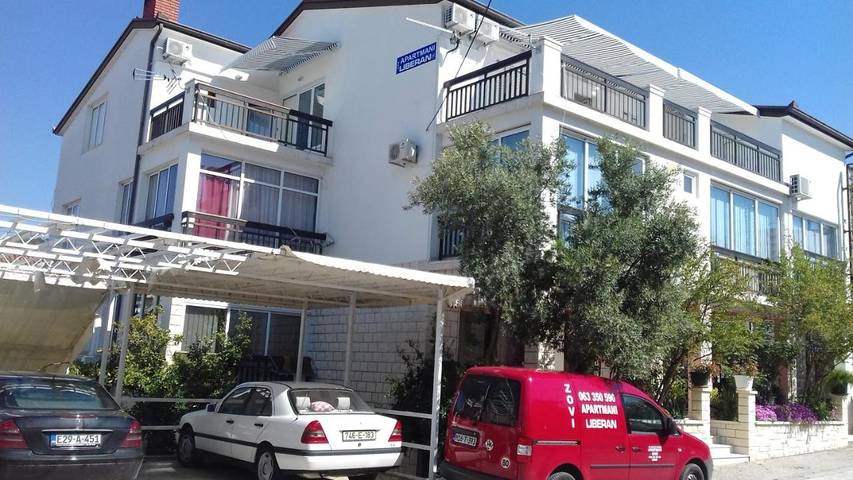 Appart’hôtel pour 4 personnes, avec terrasse et vue