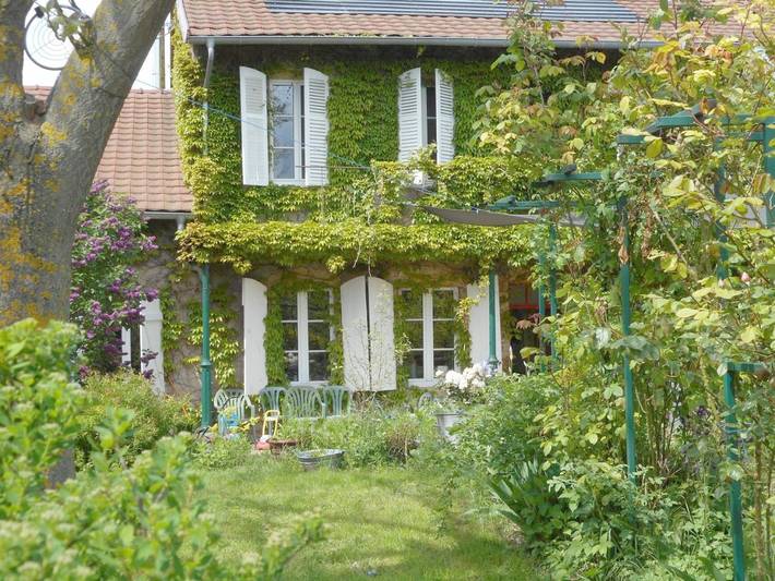 Chambre d’hôte pour 4 personnes, avec jardin ainsi que piscine et vue, animaux acceptés en Moselle - 4