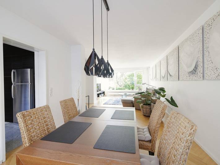 Ferienwohnung für 2 Personen, mit Balkon und Terrasse sowie Garten in Neustadt an der Weinstraße