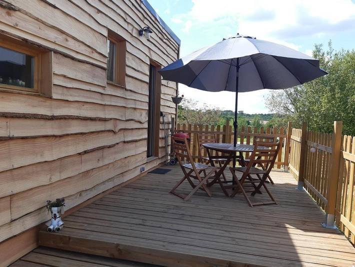 Maison de campagne pour 2 personnes, avec terrasse et jardin à Saint-Vallier