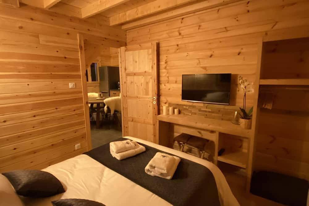 L'Elégance 4* - Jacuzzi - 4 personnes in Rochesson, Parc naturel régional des Ballons des Vosges