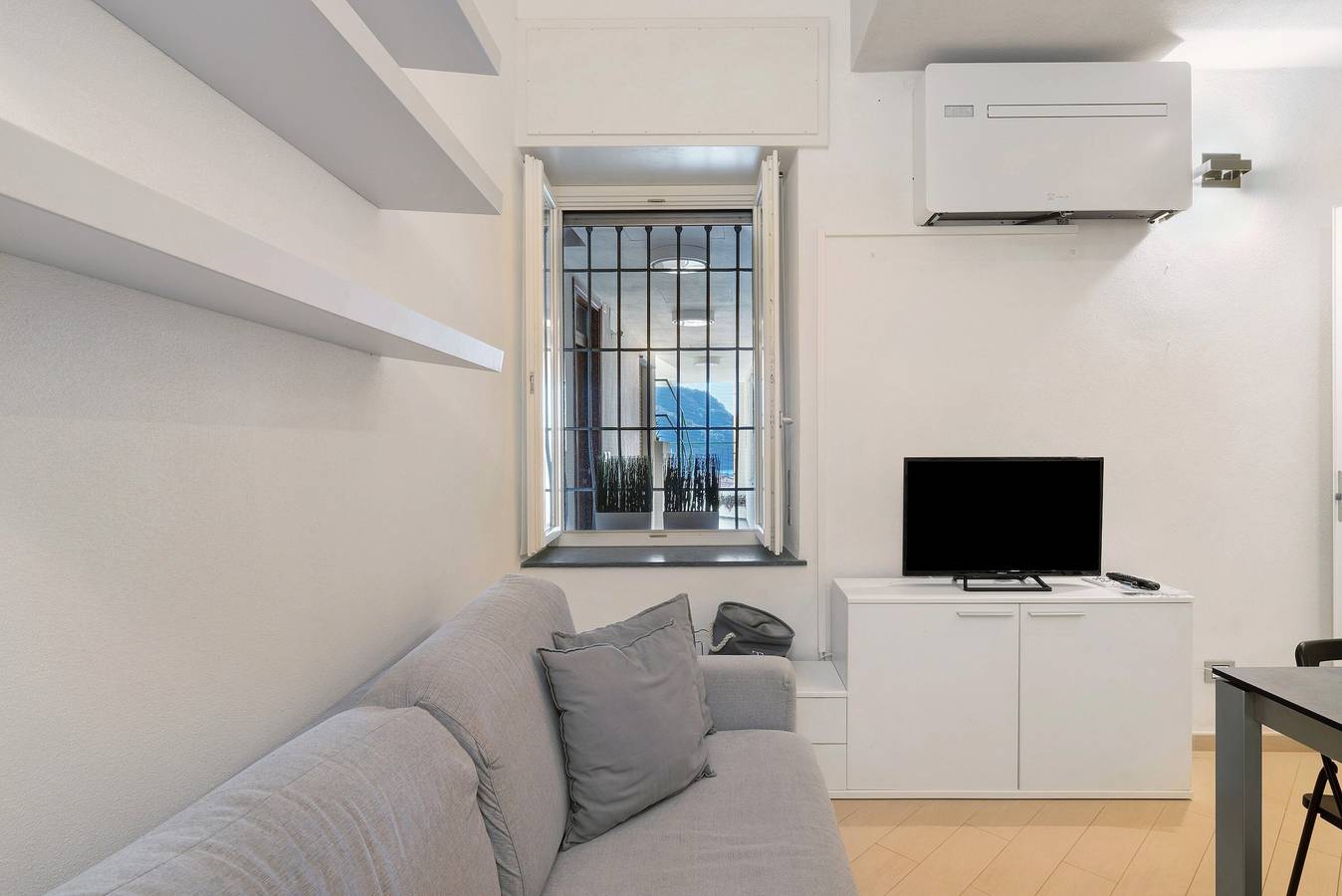 Appartamento intero, Appartamento 'Casa Bruna Verticale' con Wi-Fi e aria condizionata in Levanto, Comune di Levanto