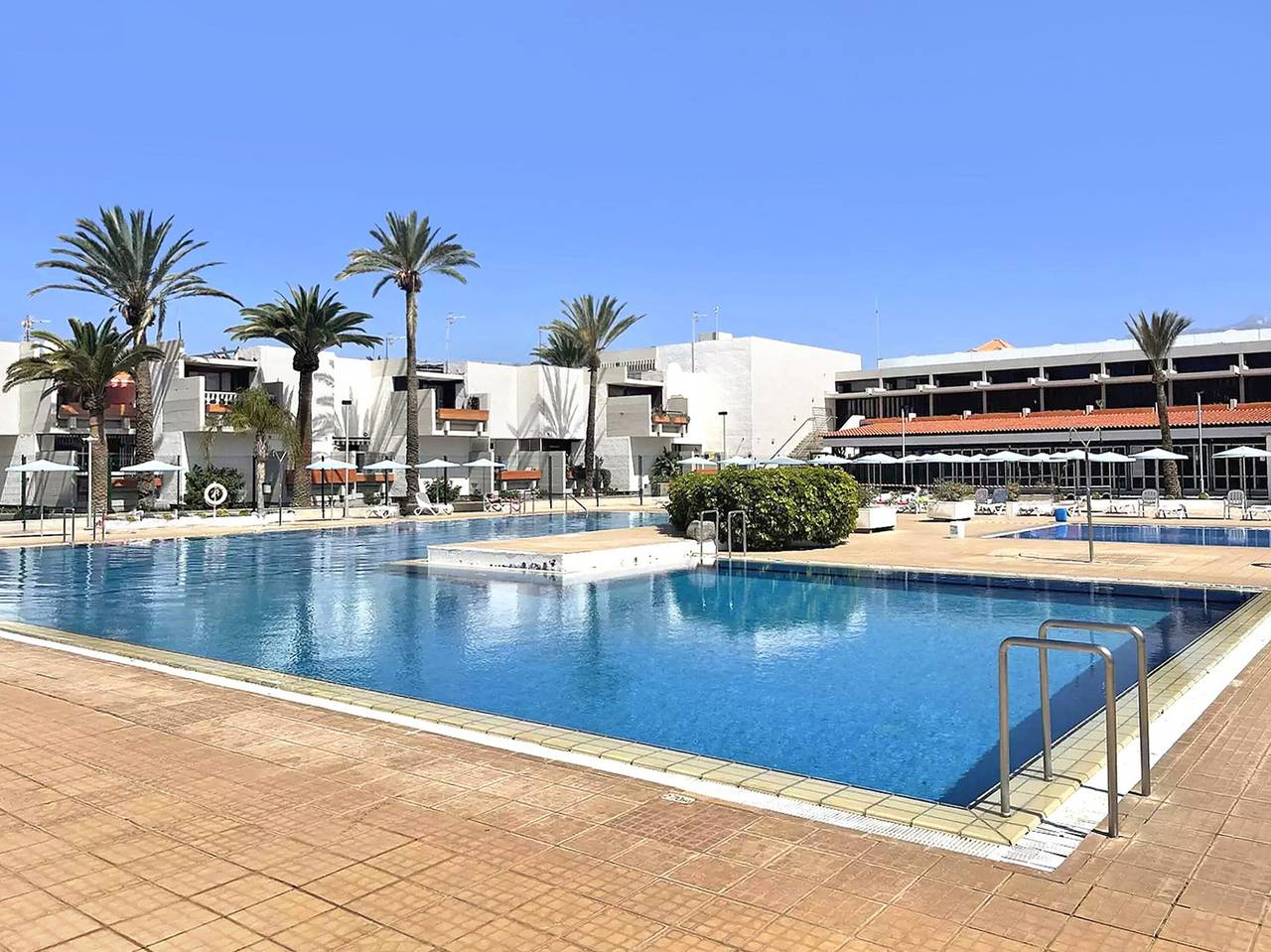 Ferienhaus Residencial Primavera mit Pool und Wlan in Costa del Silencio, Arona