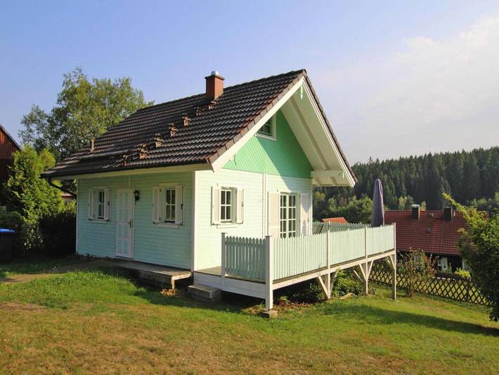 Ferienhaus für 5 Personen, mit Terrasse und Garten sowie Sauna in Tanne