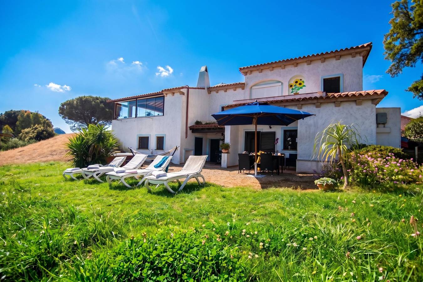 Ganze Wohnung, La Sciumara with beach access in Cannigione, Arzachena