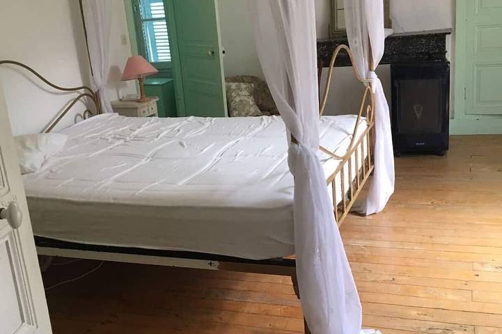 Location de vacances pour 10 personnes, avec piscine et jardin à Lurais - 2