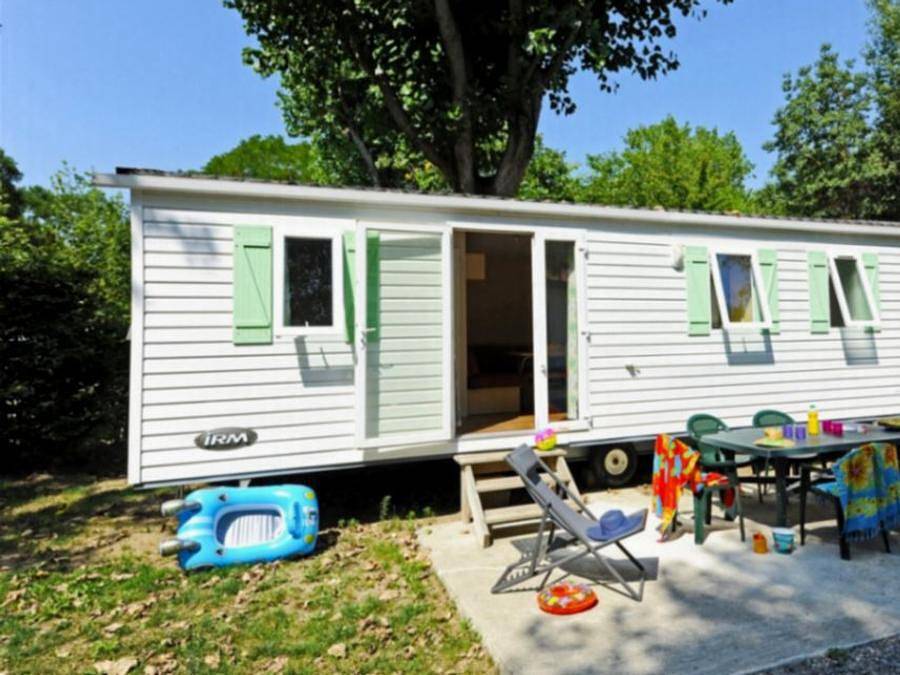 Camping Paradis du Viaduc - Mobilhome 4 personnes - Titania 2 chambres 4 personnes in Millau, Parc naturel régional des Grands Causses