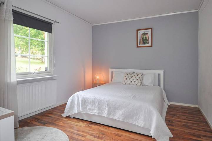 Cozy home in Degerfors with sauna in Vänern