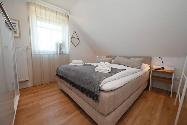 Ganze Wohnung, Watthof Wohnung 15
Moderne Maisonette Wohnung mit Eintritt in die Meerzeit in Stinteck, Westerdeichstrich