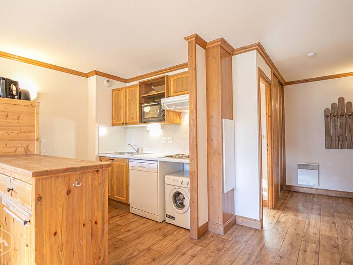 Gîte pour 6 personnes, avec balcon dans Office De Tourisme La Maison D Aussois - 2