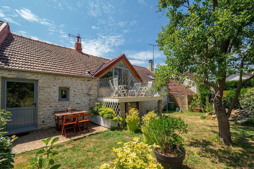Das L'Anciene Fournil ist ein renoviertes Bauernhaus aus dem Jahr 1850. in Fontenay-Saint-Père, Regionaler Naturpark Vexin Français