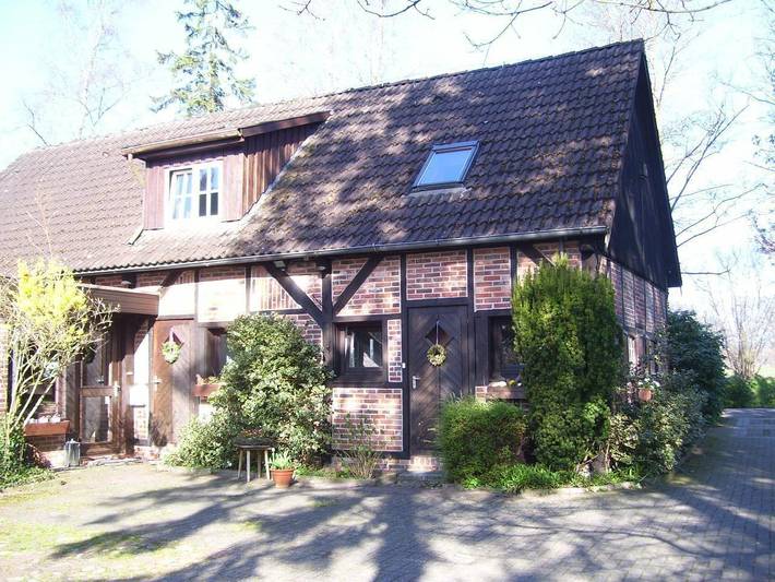 Ferienwohnung für 3 Personen, mit Garten in Wiefelstede