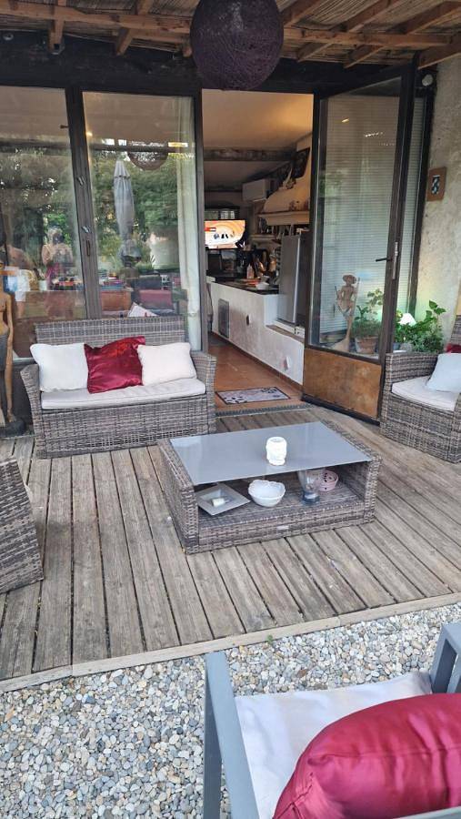 Chambre d’hôte pour 2 personnes, avec piscine ainsi que vue et jardin à Draguignan - 3