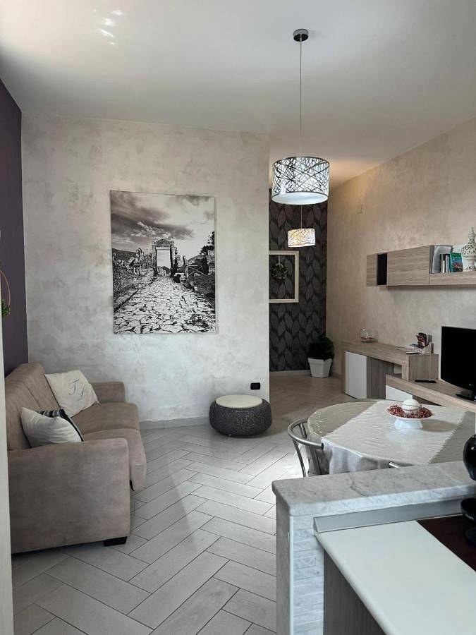 Gîte pour 6 personnes, avec terrasse à Pompei - 3