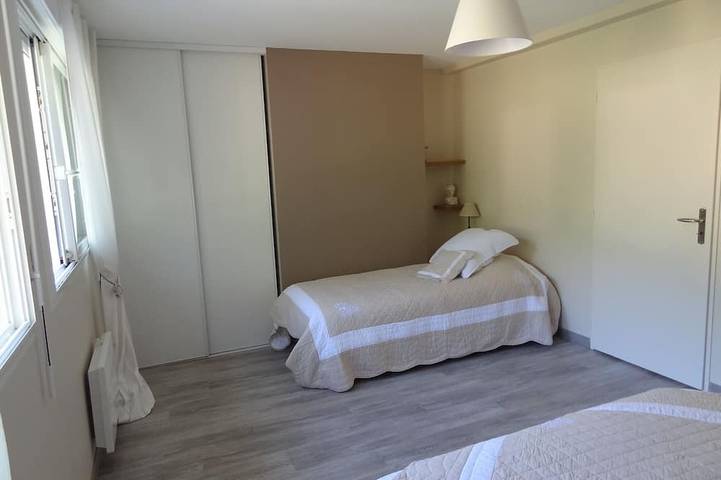 Location de vacances pour 10 personnes, avec jardin ainsi que balcon et jacuzzi à Laruns - 3