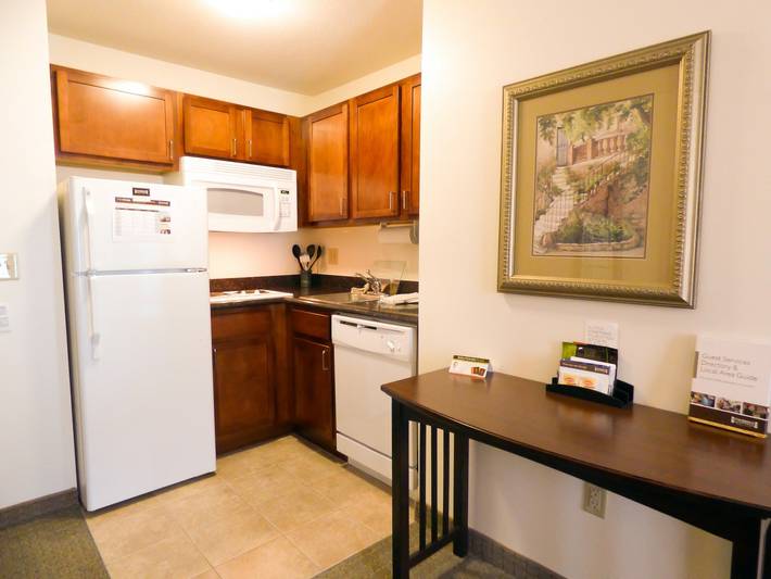 Estudio entero, Estudio para 2 personas con piscina in Novi, Condado de Oakland