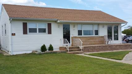 Vacation House for 9 Guests in Point Pleasant Beach, Ocean County, Picture 3