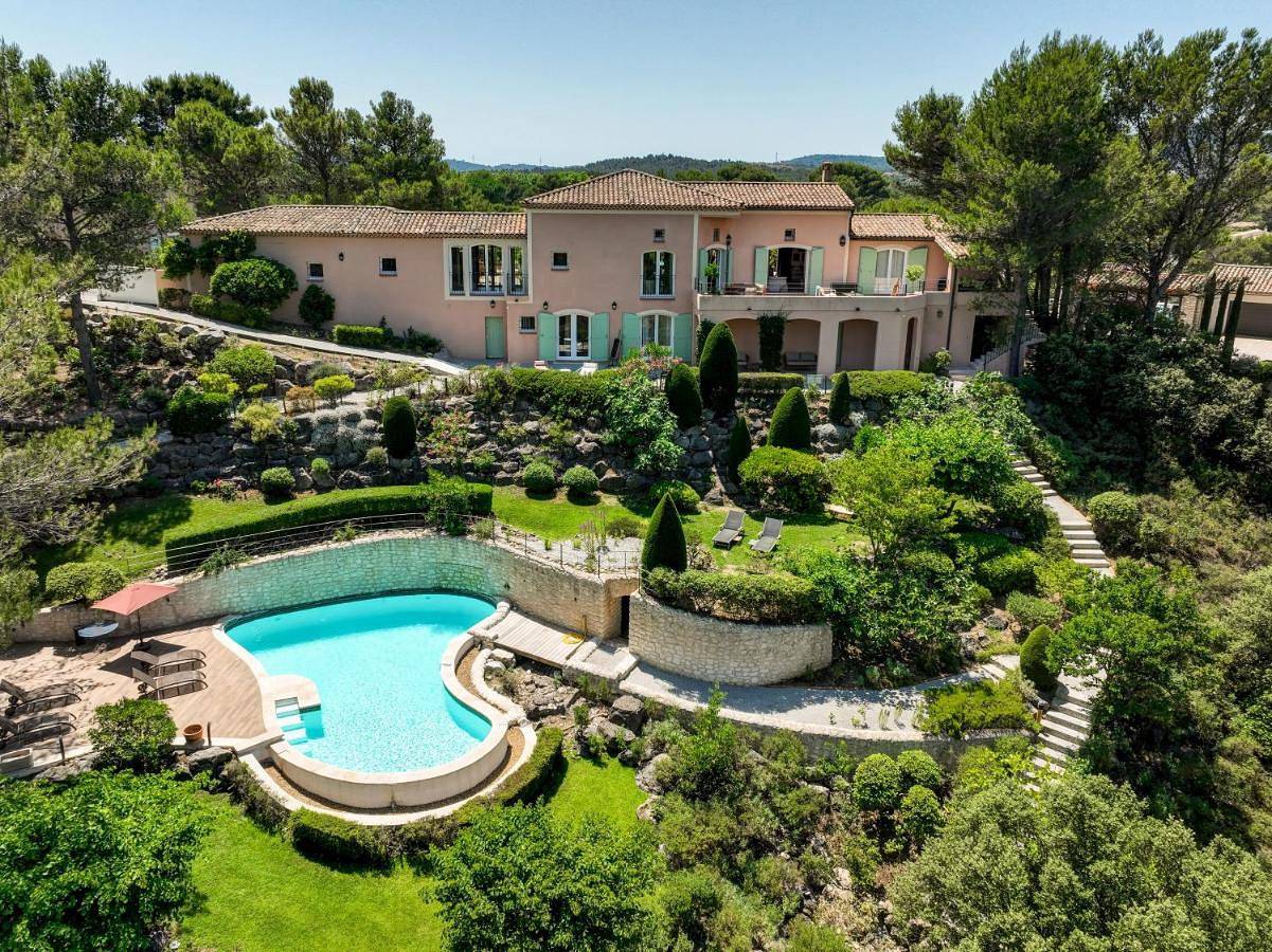 La Villa Kef - Maison d'hôtes & Spa in Mallemort, Région d'Arles