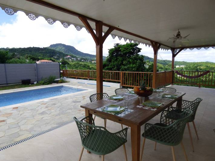 Location de vacances pour 6 personnes, avec piscine et terrasse en Martinique - 2