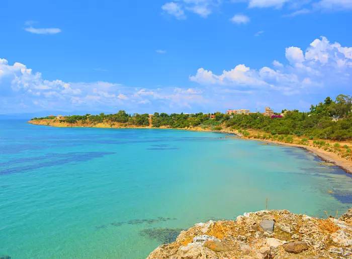 Location de vacances pour 2 personnes, avec jardin, adapté aux familles dans Égine - 2