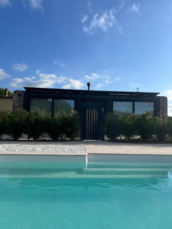 Chalet para 4 personas, con jacuzzi y jardín además de piscina y terraza, Se admiten mascotas en Cantabria - 4