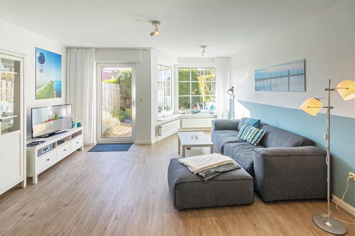Ferienhaus für 4 Personen, mit Terrasse in Dornumersiel