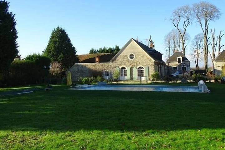 Gîte pour 10 personnes, avec jardin