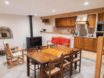 Gîte pour 6 personnes, avec terrasse à Le Pont-de-Montvert